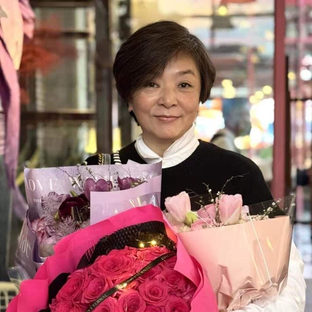 陳玉蓮 女士 Ms. Idy Chan